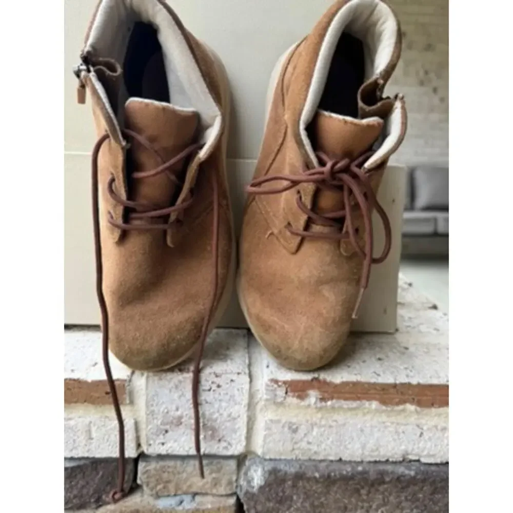 Ugg Kid's Canoe III Chukka-Size 4